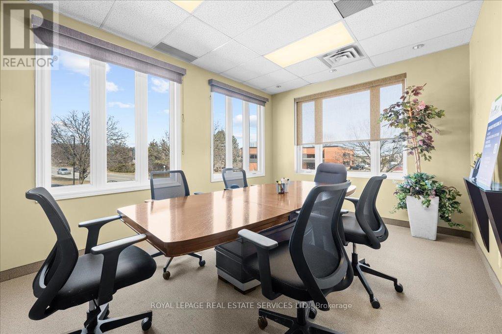 












200 - 414 NORTH SERVICE ROAD E

,
Oakville,




Ontario
L6H5R2


