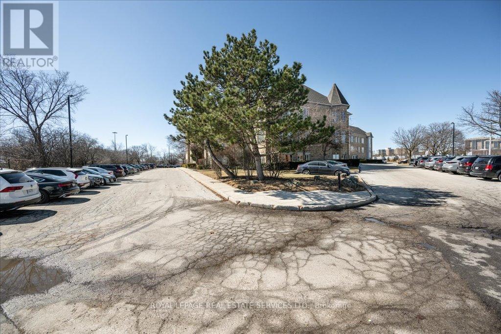 












200 - 414 NORTH SERVICE ROAD E

,
Oakville,




Ontario
L6H5R2

