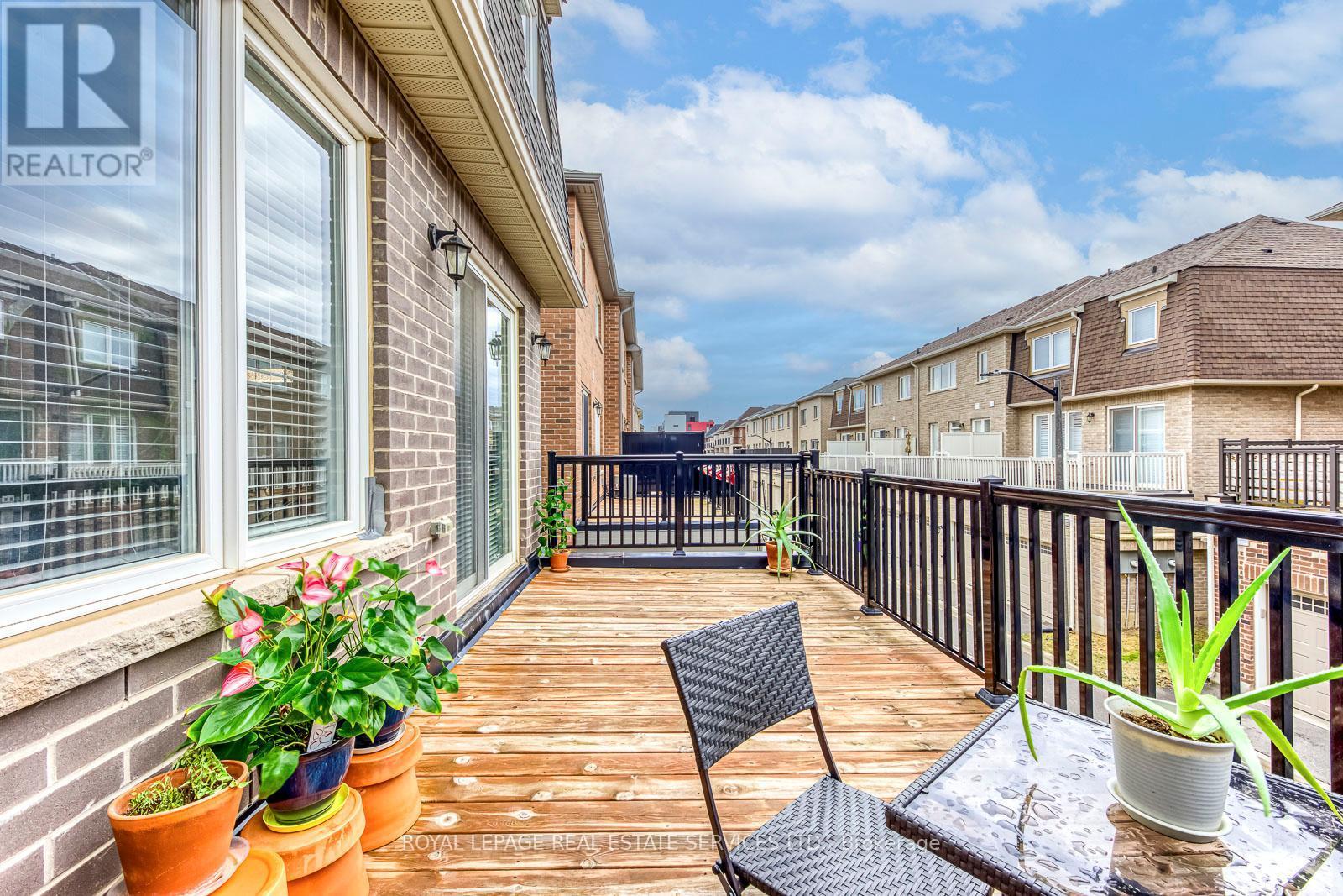 












3344 ERASMUM STREET

,
Oakville,




Ontario
L6M1S3


