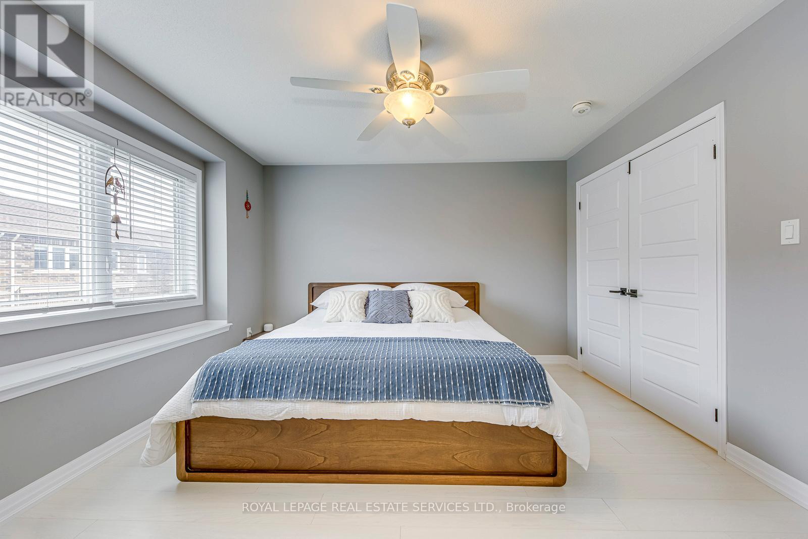 












3344 ERASMUM STREET

,
Oakville,




Ontario
L6M1S3

