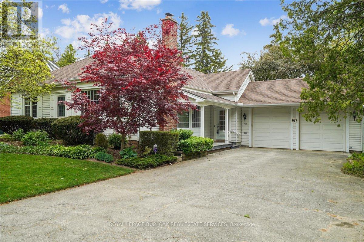 












947 GLENWOOD AVENUE

,
Burlington,




Ontario
L7T2K1

