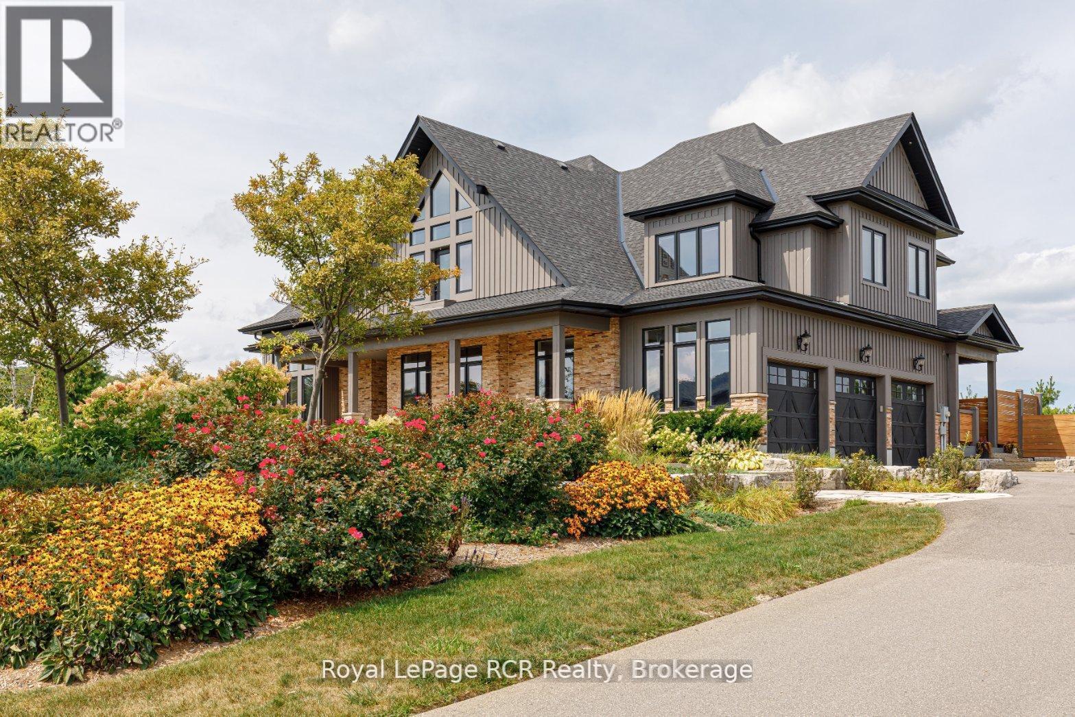 












4 MEADOWLARK WAY

,
Clearview,




Ontario
L9Y0K1

