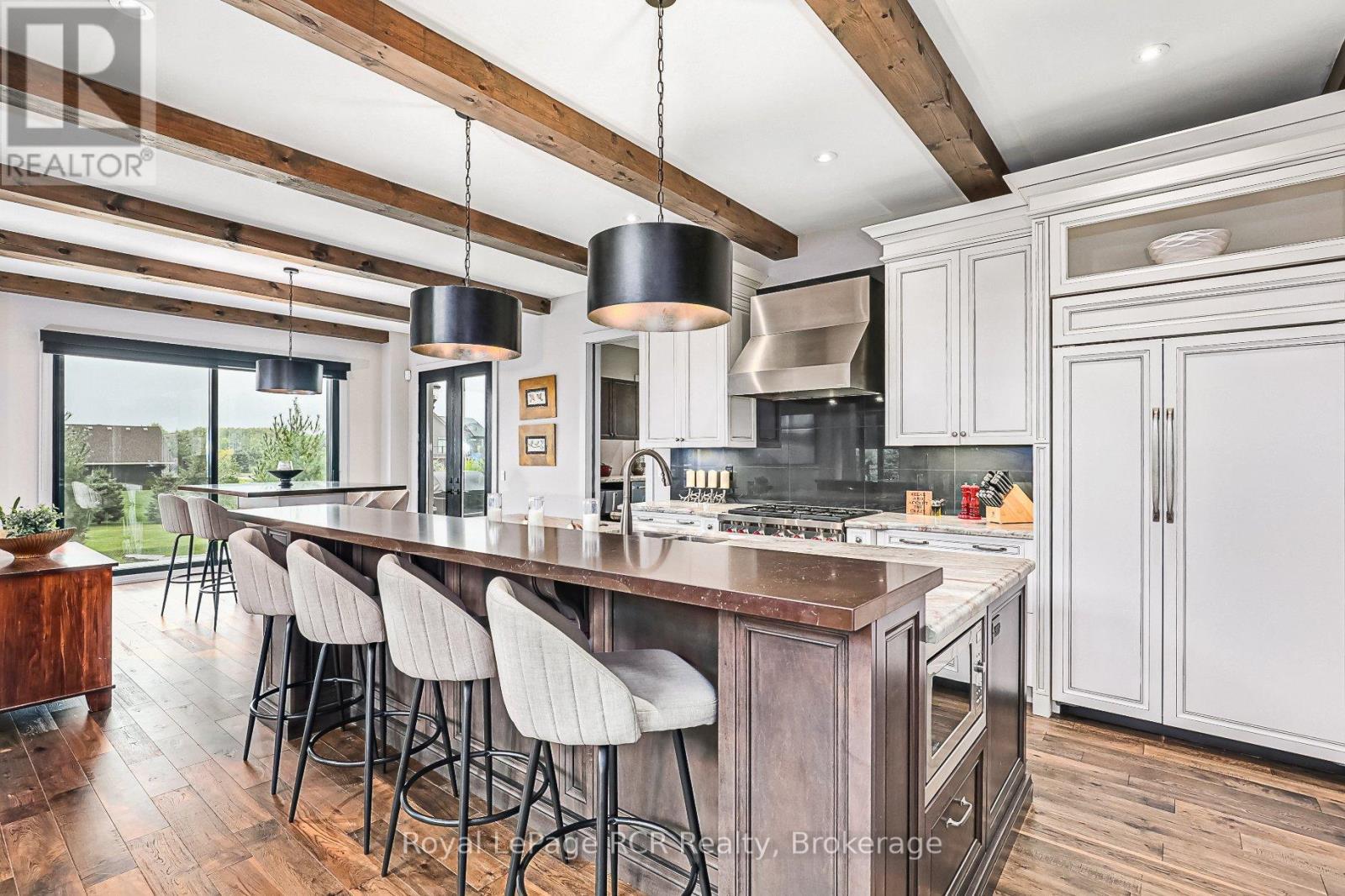 












4 MEADOWLARK WAY

,
Clearview,




Ontario
L9Y0K1

