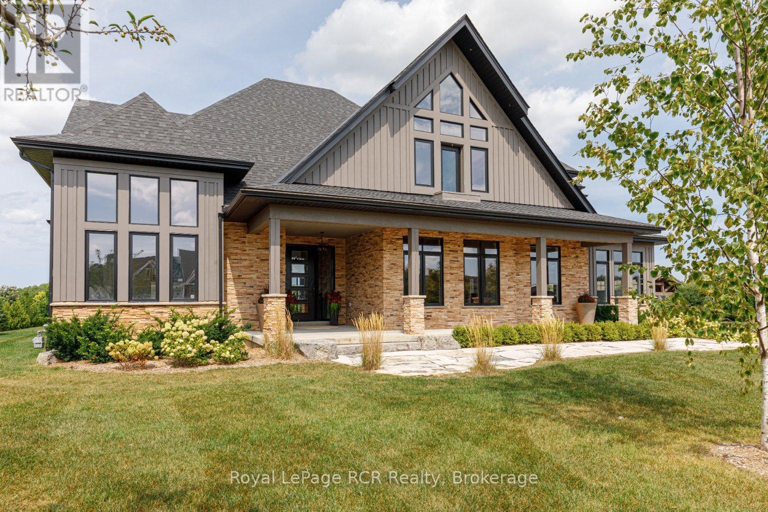 












4 MEADOWLARK WAY

,
Clearview,




Ontario
L9Y0K1

