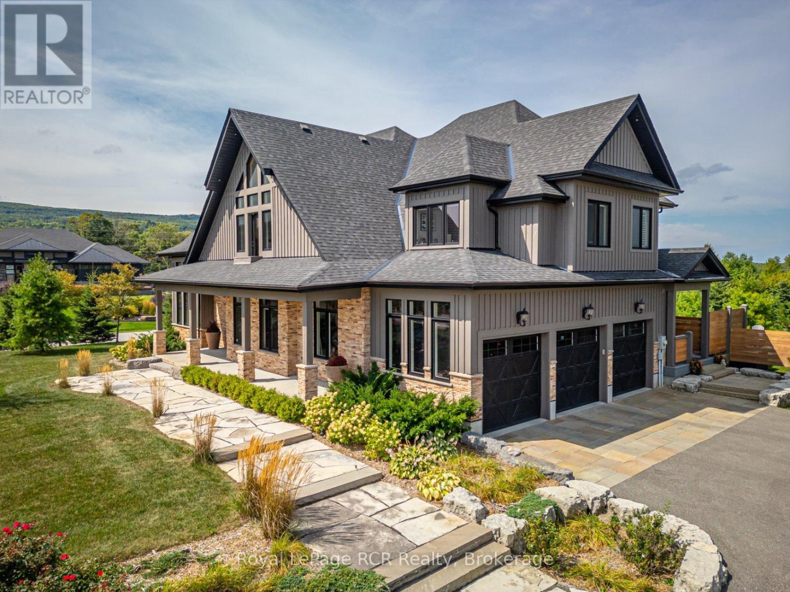 












4 MEADOWLARK WAY

,
Clearview,




Ontario
L9Y0K1


