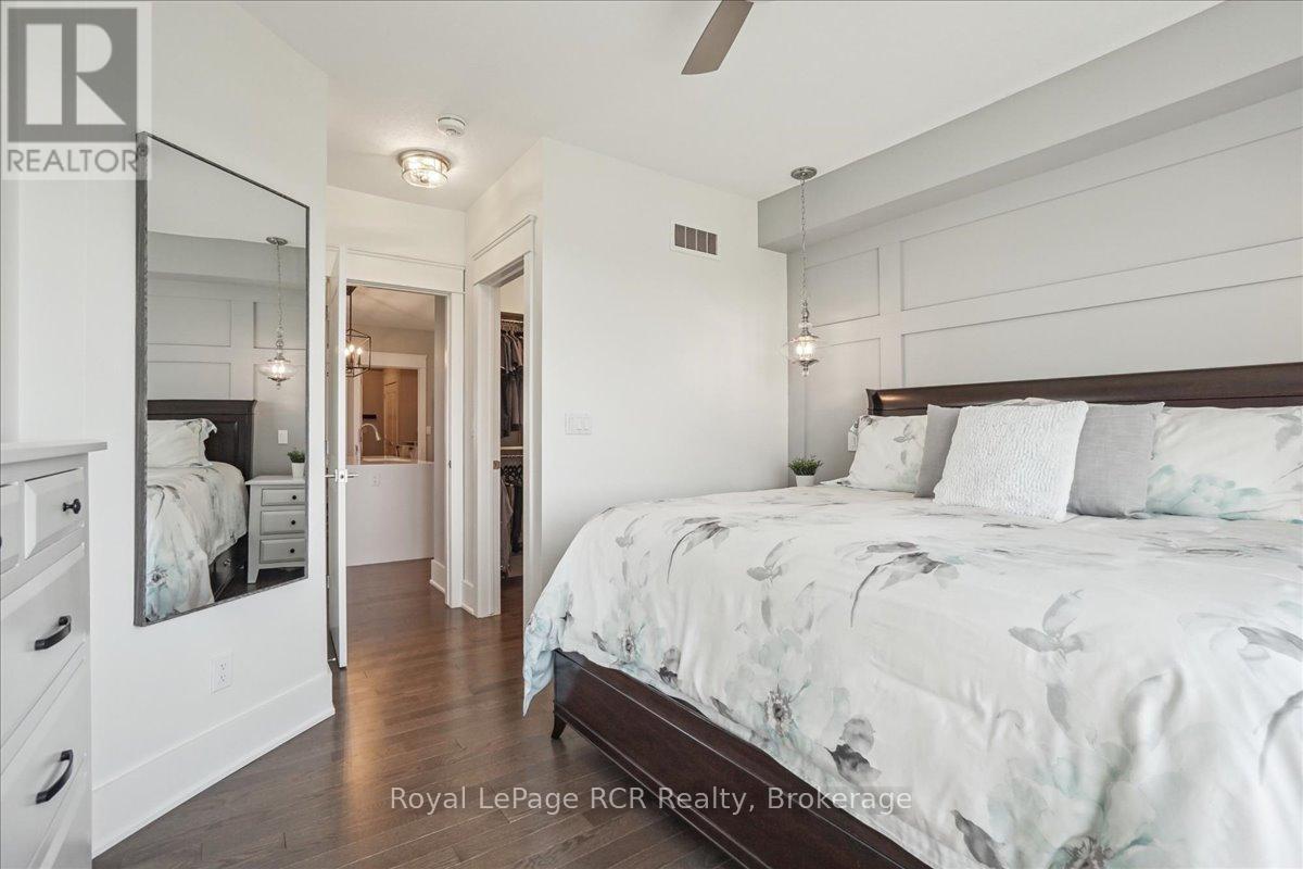 












230 IRONWOOD WAY

,
Georgian Bluffs,




Ontario
N0H1S0

