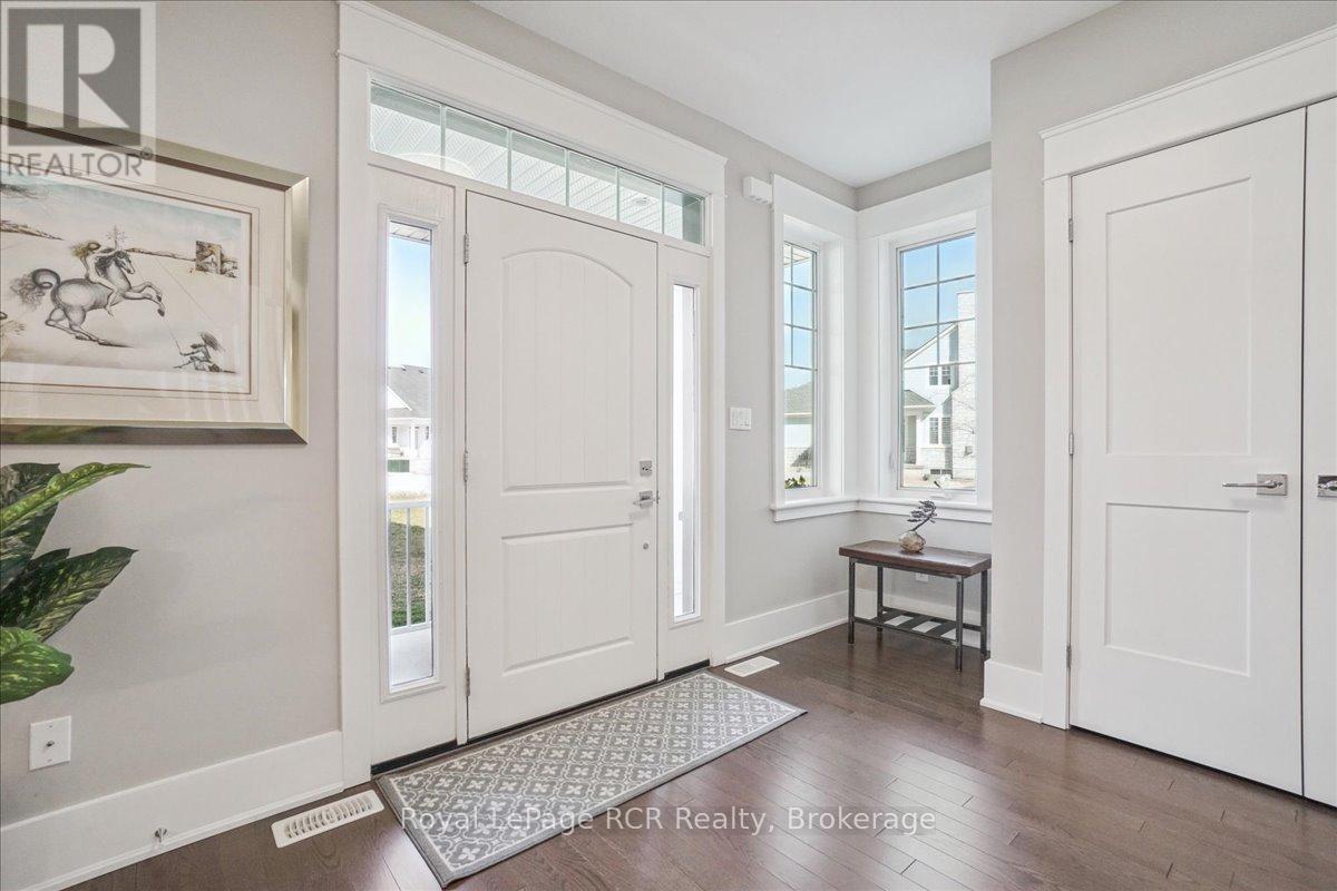 












230 IRONWOOD WAY

,
Georgian Bluffs,




Ontario
N0H1S0

