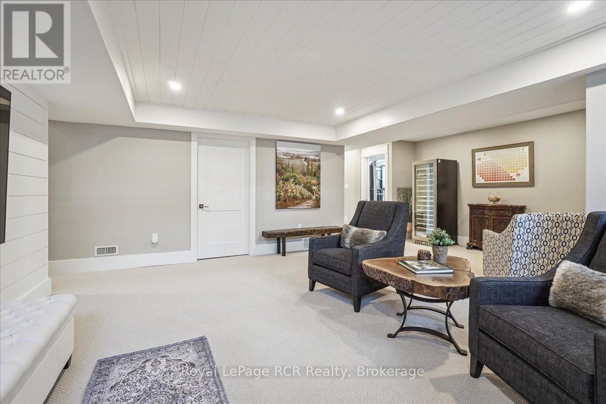 












230 IRONWOOD WAY

,
Georgian Bluffs,




Ontario
N0H1S0

