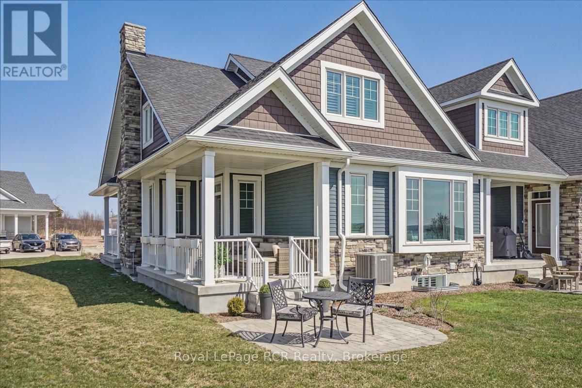 












230 IRONWOOD WAY

,
Georgian Bluffs,




Ontario
N0H1S0


