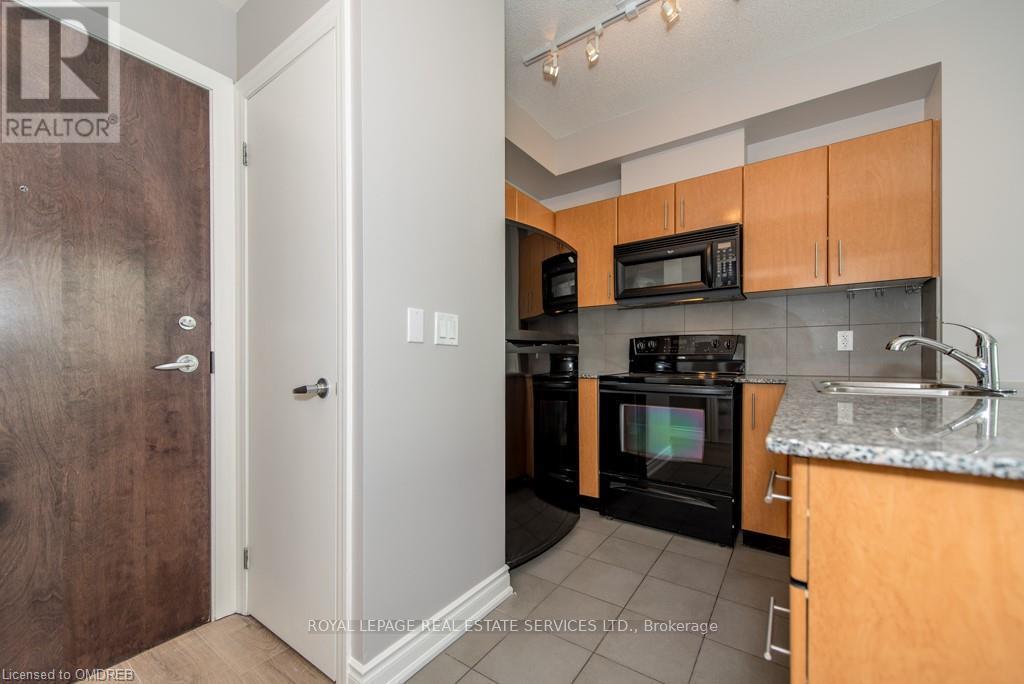 












2903 - 16 YONGE STREET

,
Toronto,




Ontario
M5E1R4

