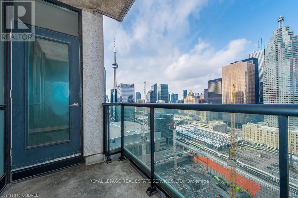 












2903 - 16 YONGE STREET

,
Toronto,




Ontario
M5E1R4

