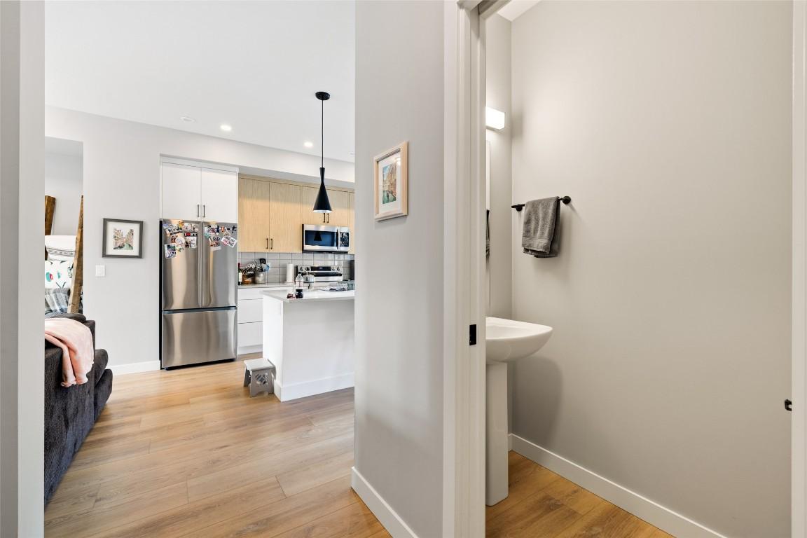 









1435


Cara Glen

Court, 108,
Kelowna,




BC
V1V 0G1

