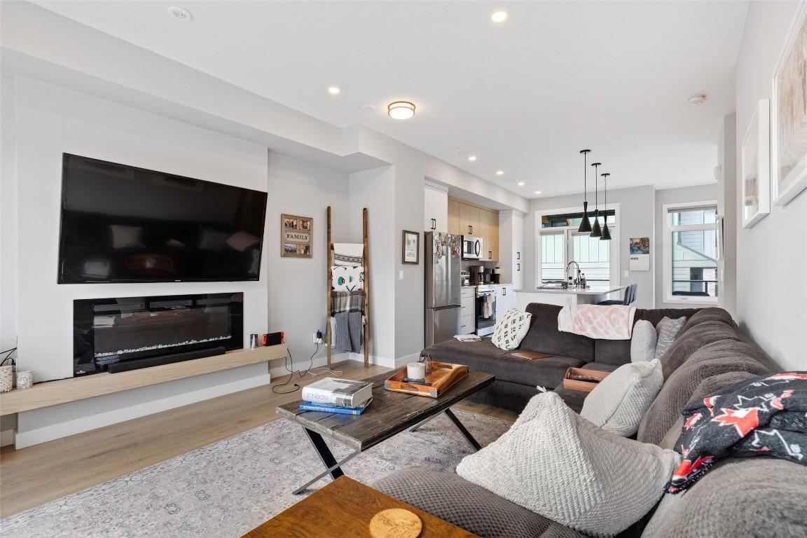 









1435


Cara Glen

Court, 108,
Kelowna,




BC
V1V 0G1

