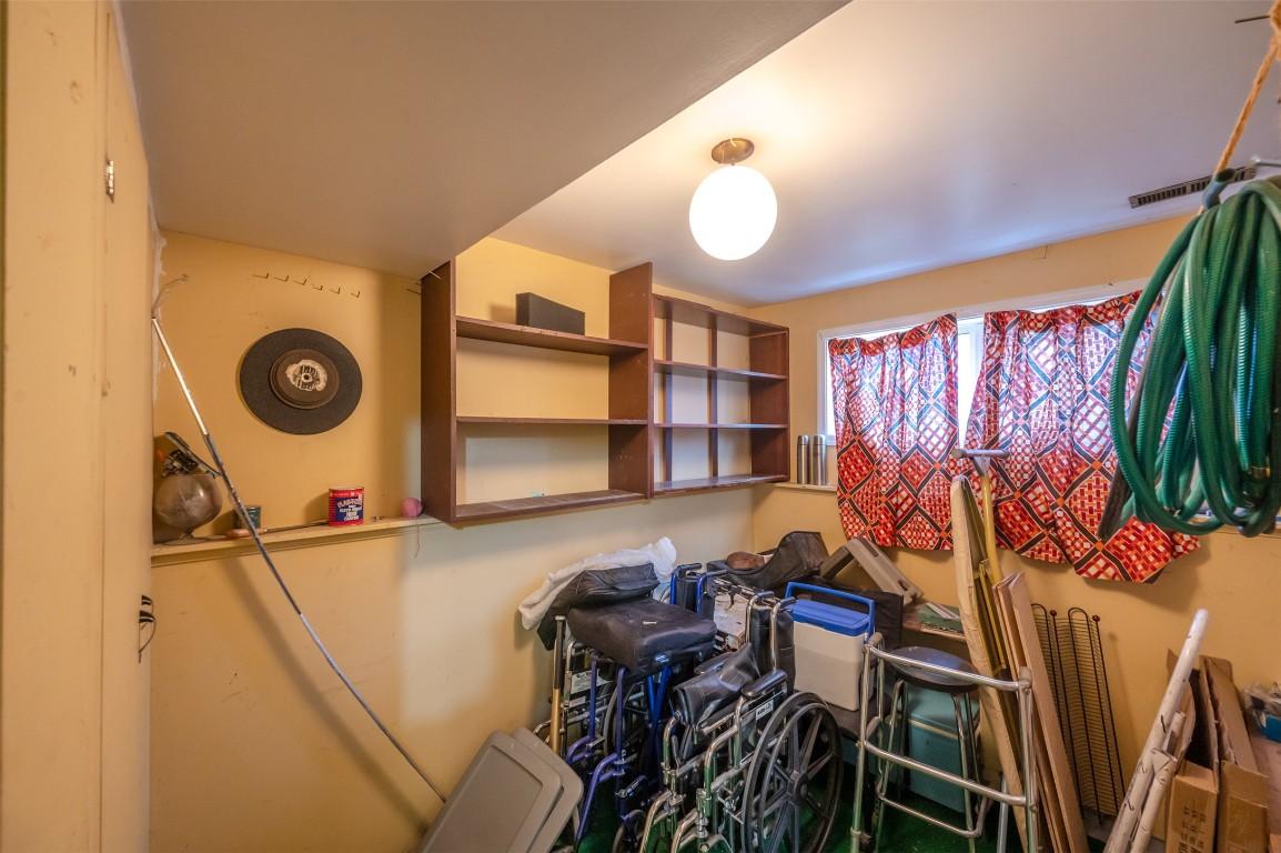 









824


Birch

Street,
Okanagan Falls,




BC
V0H 1R0

