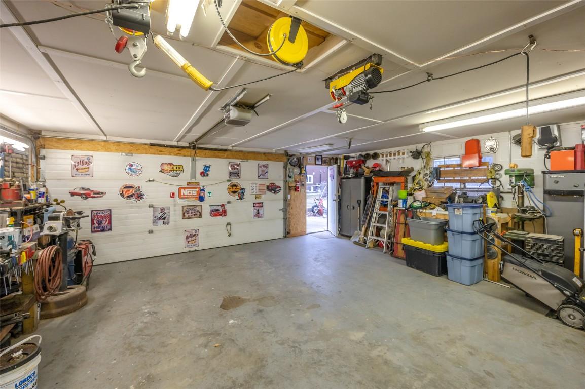 









824


Birch

Street,
Okanagan Falls,




BC
V0H 1R0

