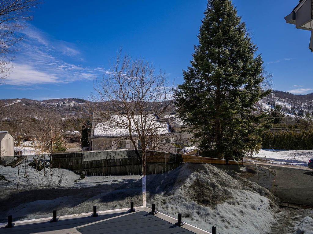 









541


Rue Principale

,
Saint-Sauveur,




QC
J0R1R5

