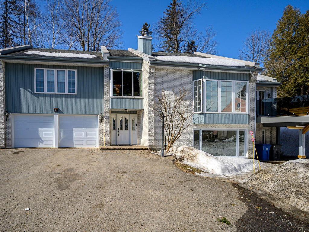 









541


Rue Principale

,
Saint-Sauveur,




QC
J0R1R5

