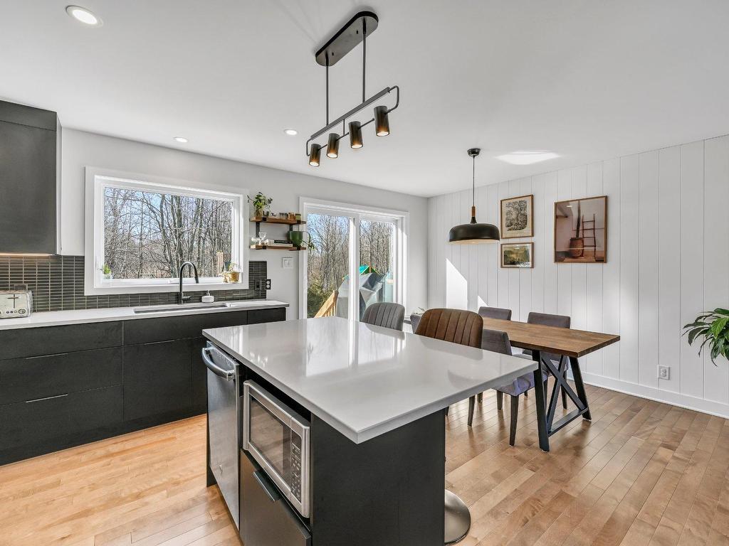 









277


51e Rue O.

,
Venise-en-Québec,




QC
J0J2K0

