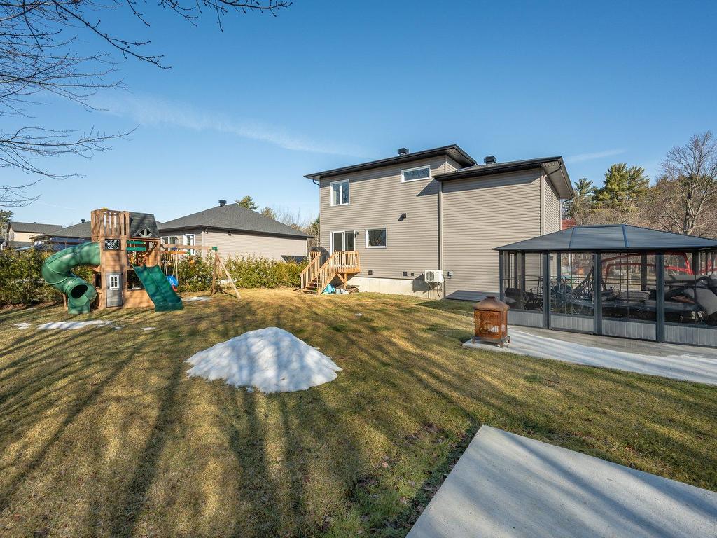 









277


51e Rue O.

,
Venise-en-Québec,




QC
J0J2K0

