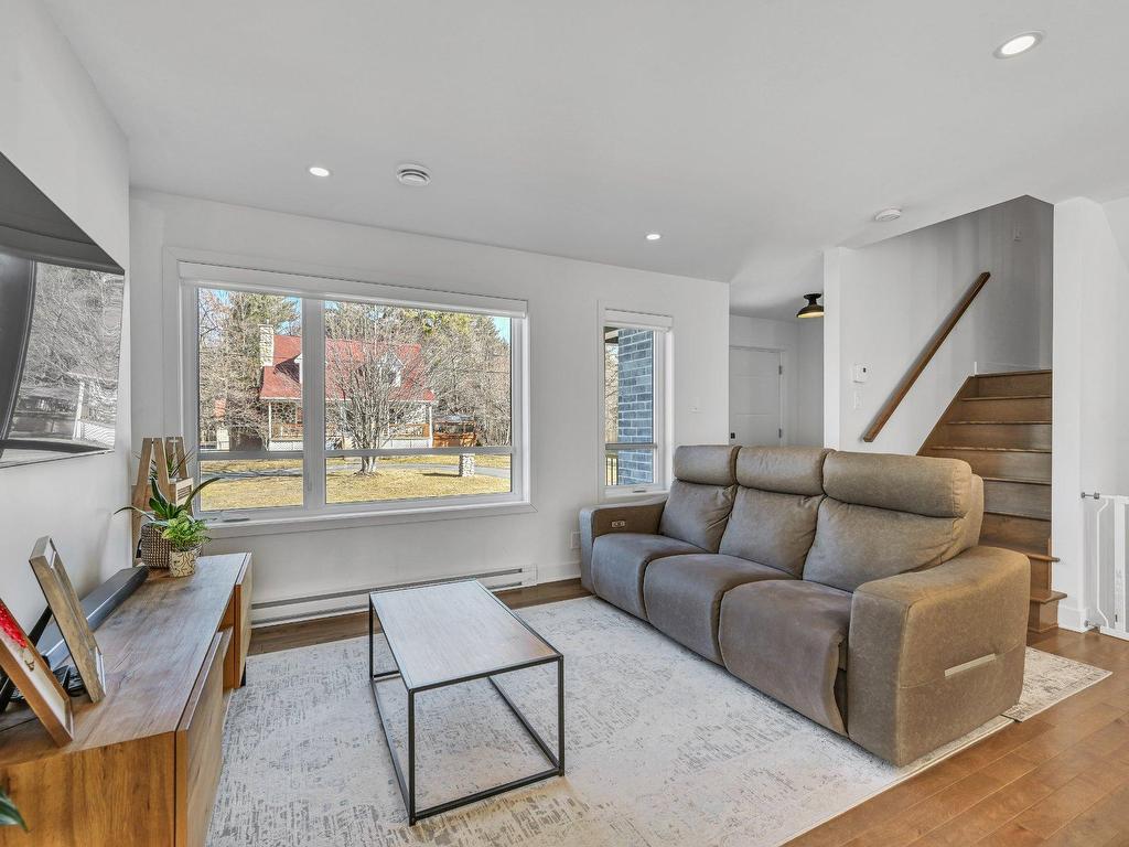 









277


51e Rue O.

,
Venise-en-Québec,




QC
J0J2K0

