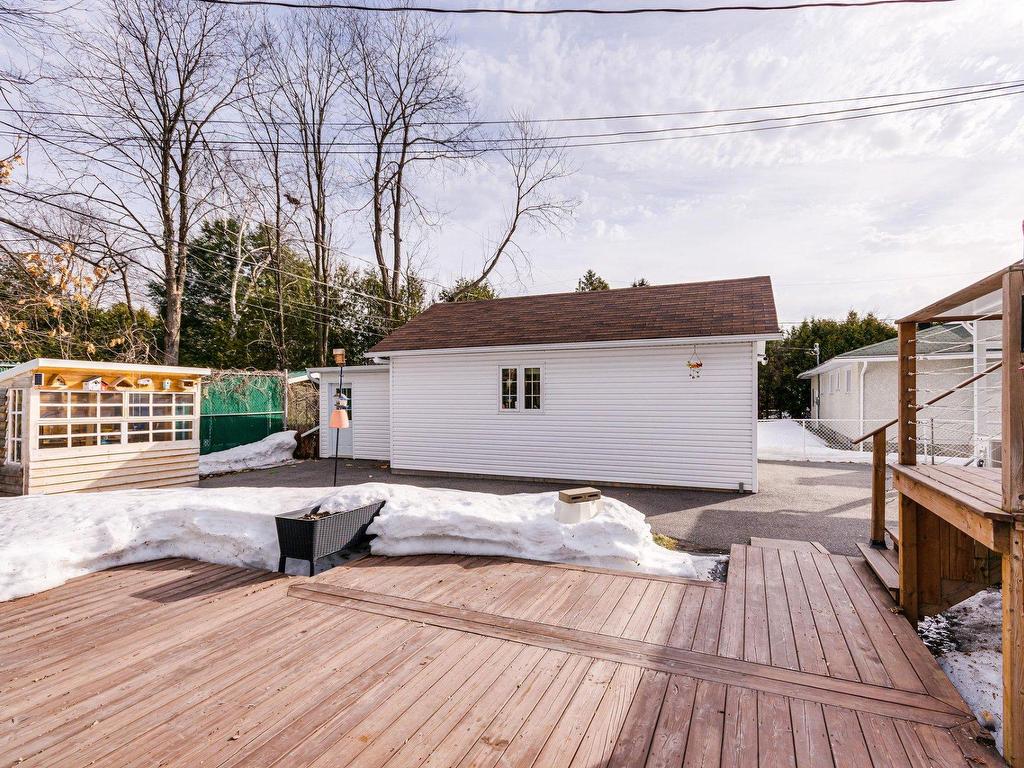 









121Z


Rue Pierre-Laporte

,
Gatineau (Buckingham),




QC
J8L1W5


