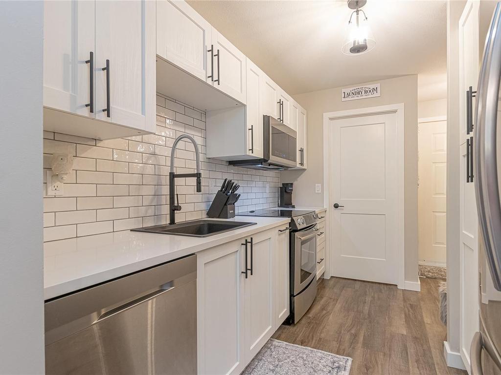 









3089


Barons

Rd, 207,
Nanaimo,




BC
V9T 3Y6

