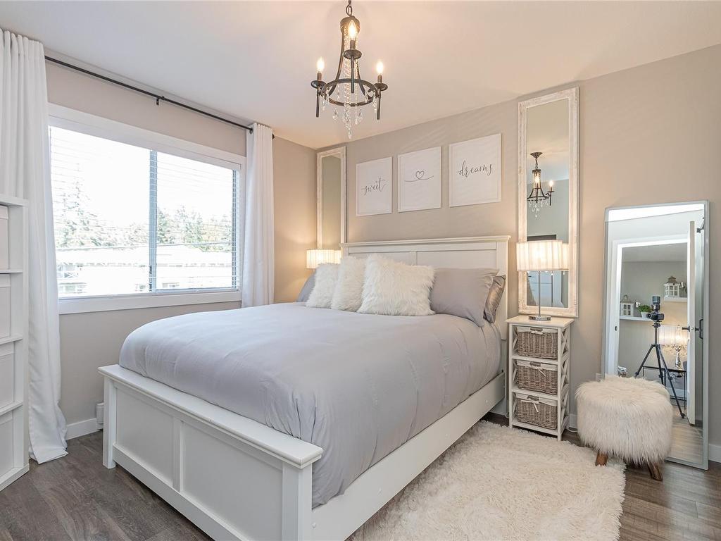 









3089


Barons

Rd, 207,
Nanaimo,




BC
V9T 3Y6

