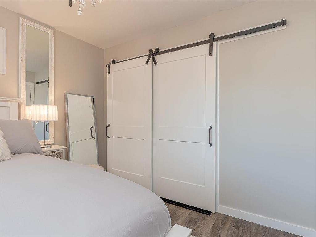 









3089


Barons

Rd, 207,
Nanaimo,




BC
V9T 3Y6

