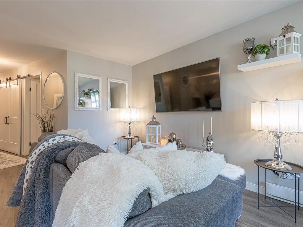 









3089


Barons

Rd, 207,
Nanaimo,




BC
V9T 3Y6

