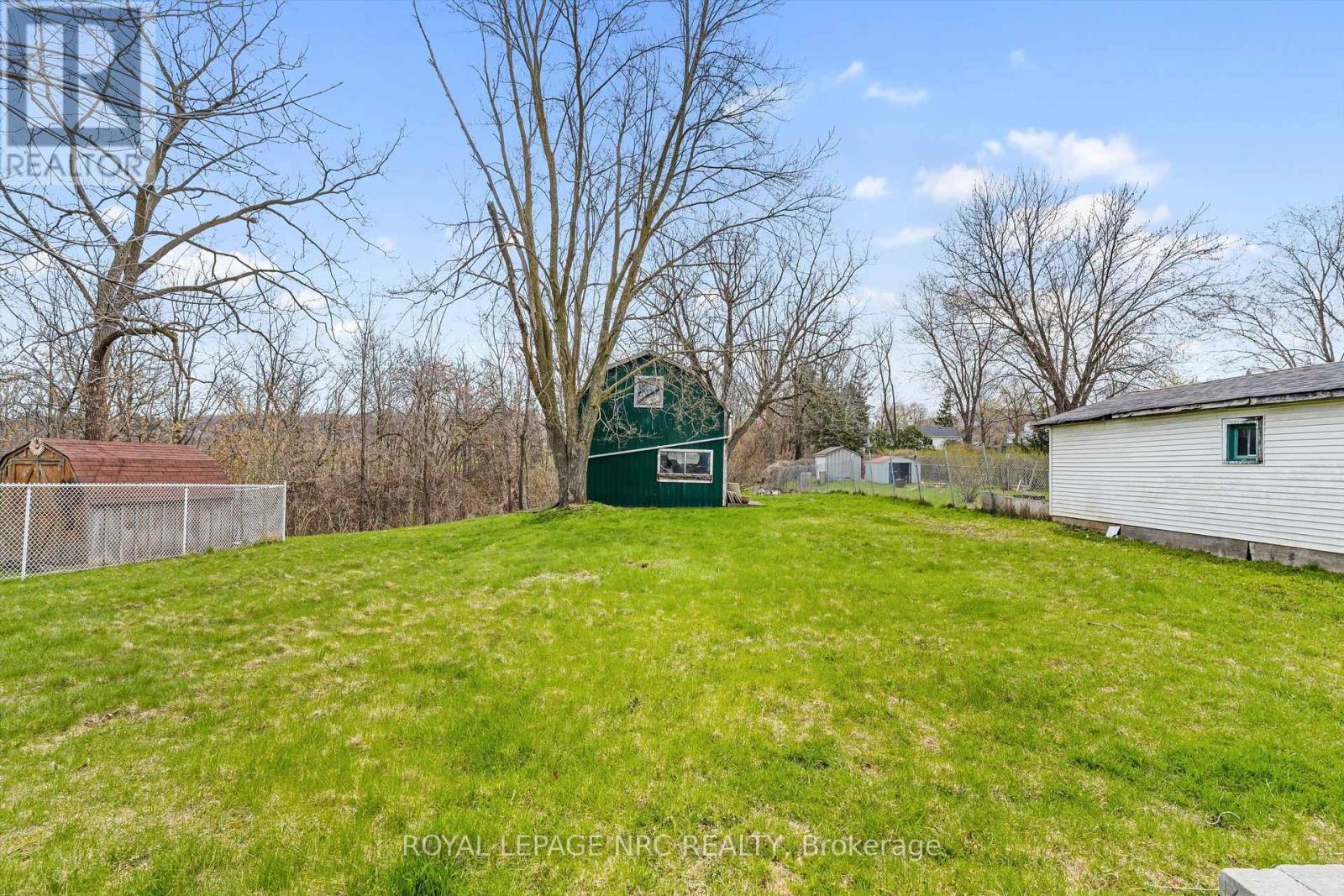 












3384 JOHNSON STREET

,
Lincoln (Lincoln-Jordan/Vineland),




Ontario
L0R2C0

