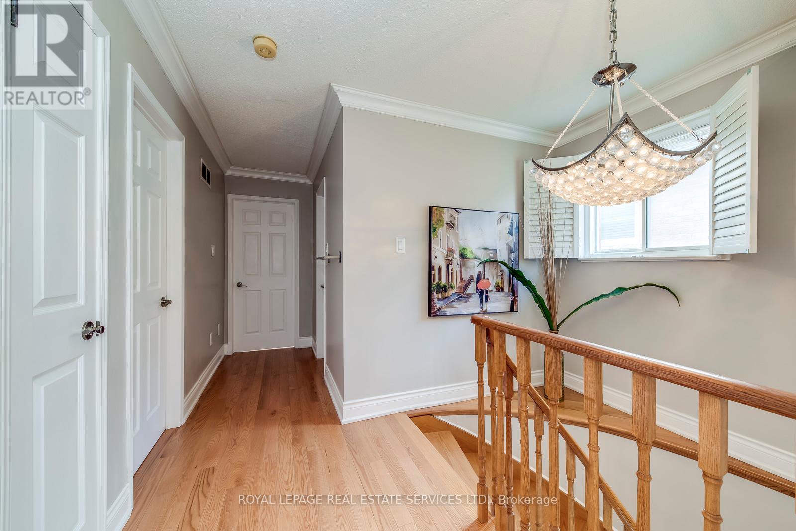 












5254 ASTWELL AVENUE

,
Mississauga,




Ontario
L5R3H8

