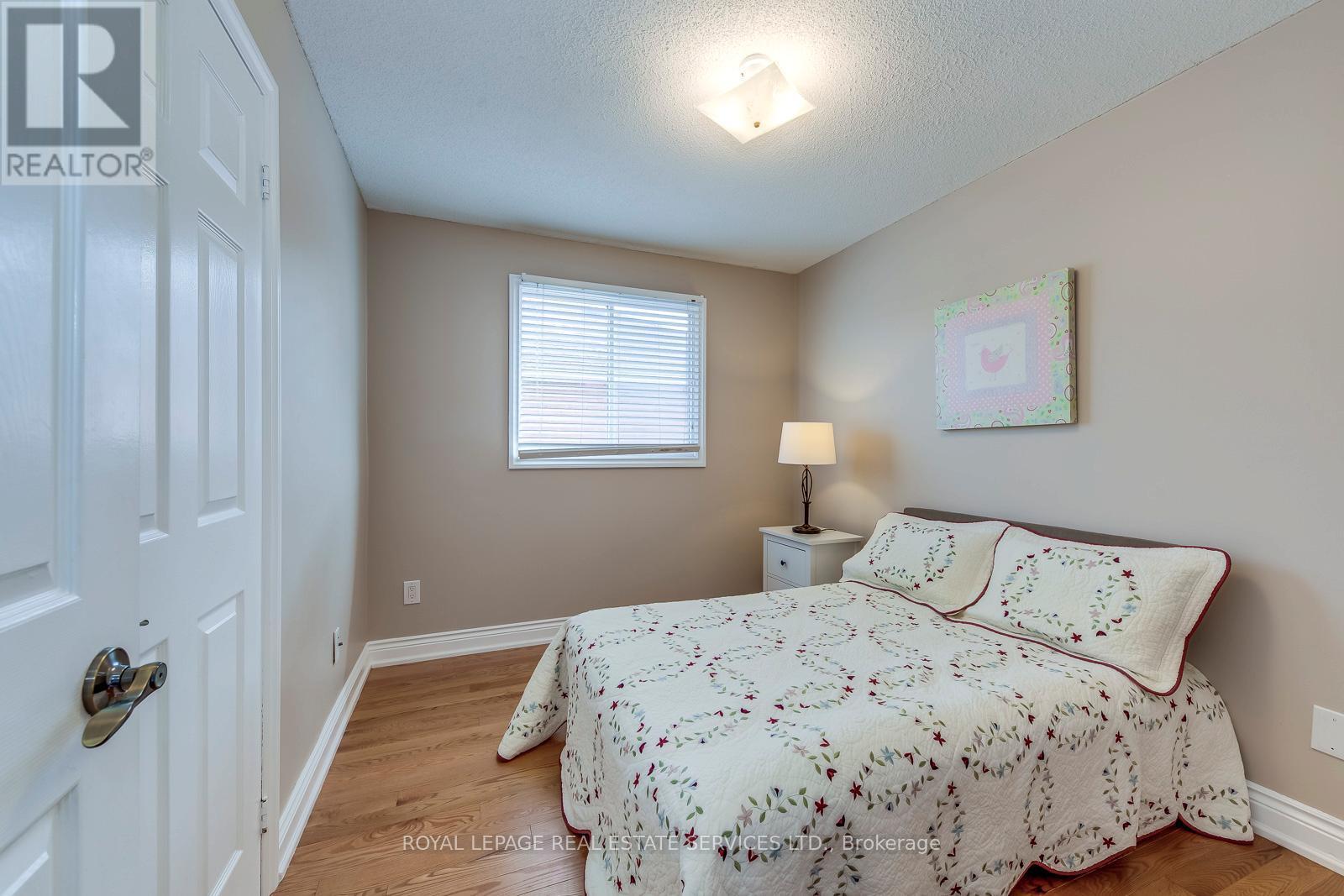 












5254 ASTWELL AVENUE

,
Mississauga,




Ontario
L5R3H8

