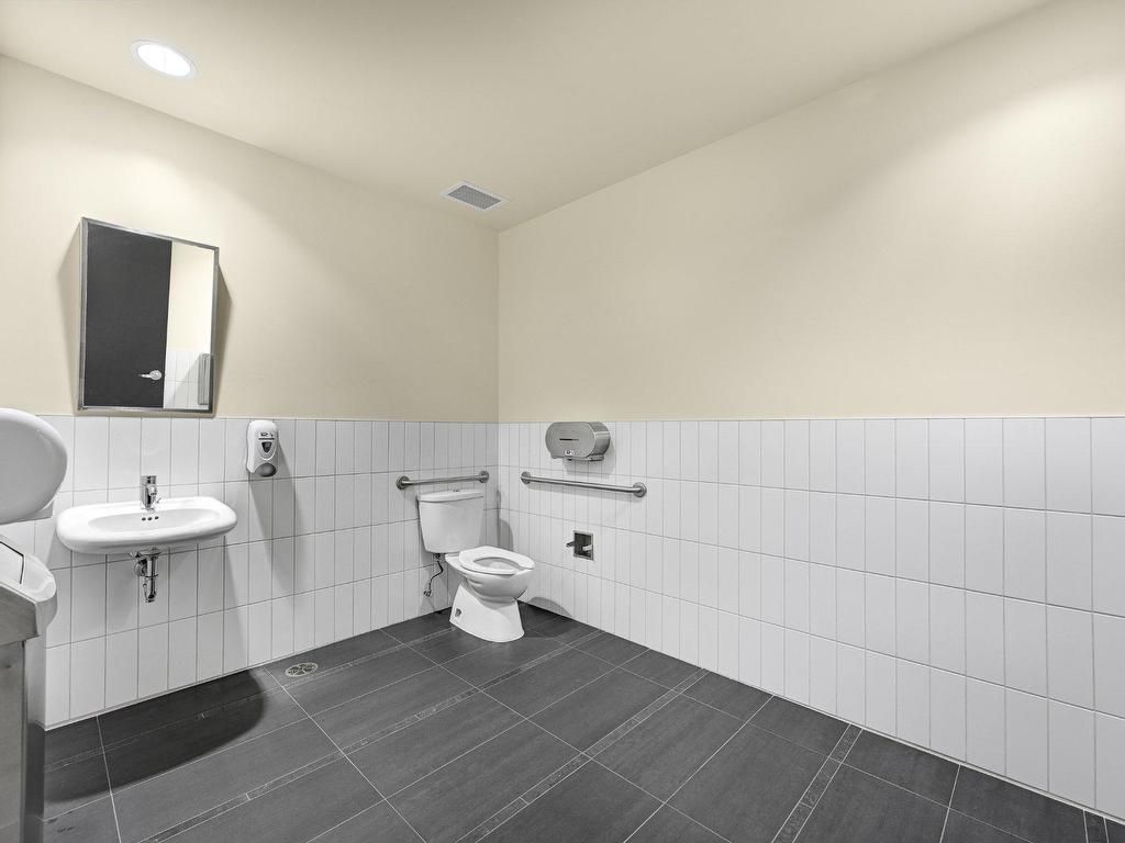 









450


Rue Principale

, B,
Granby,




QC
J2G2X1

