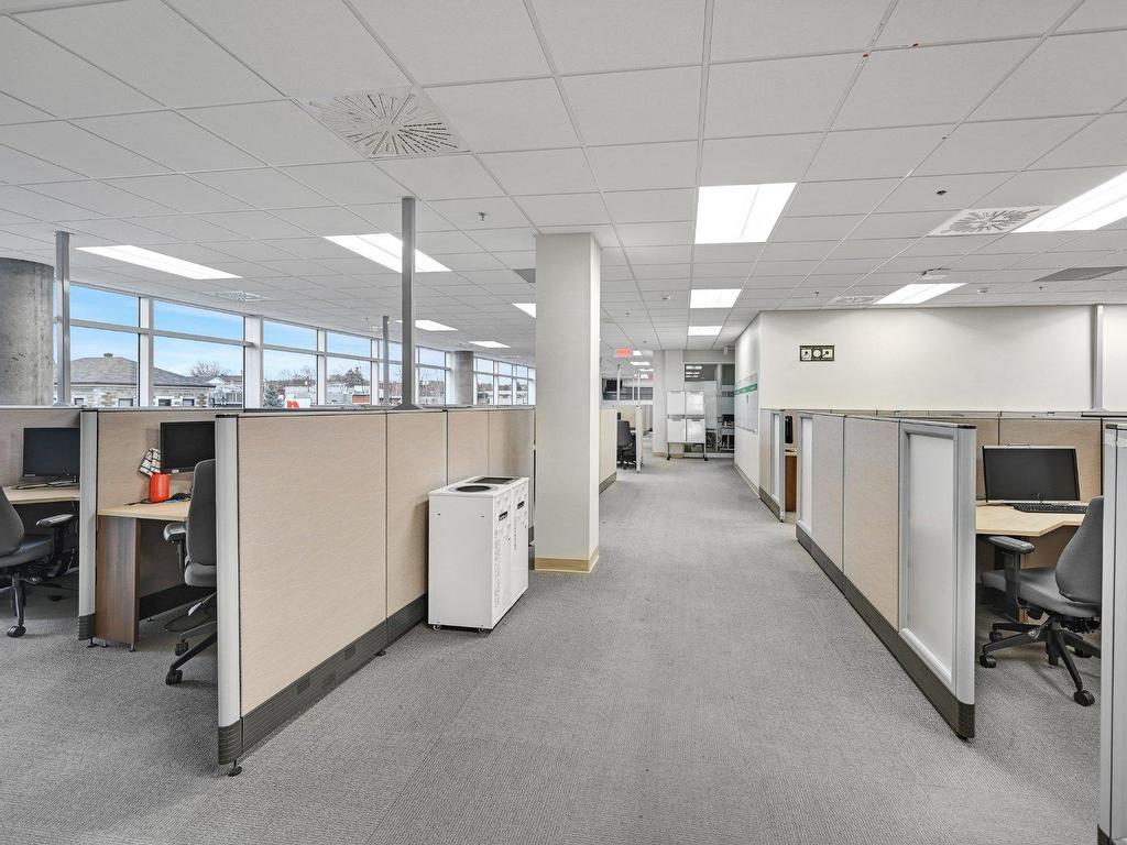 









450


Rue Principale

, B,
Granby,




QC
J2G2X1


