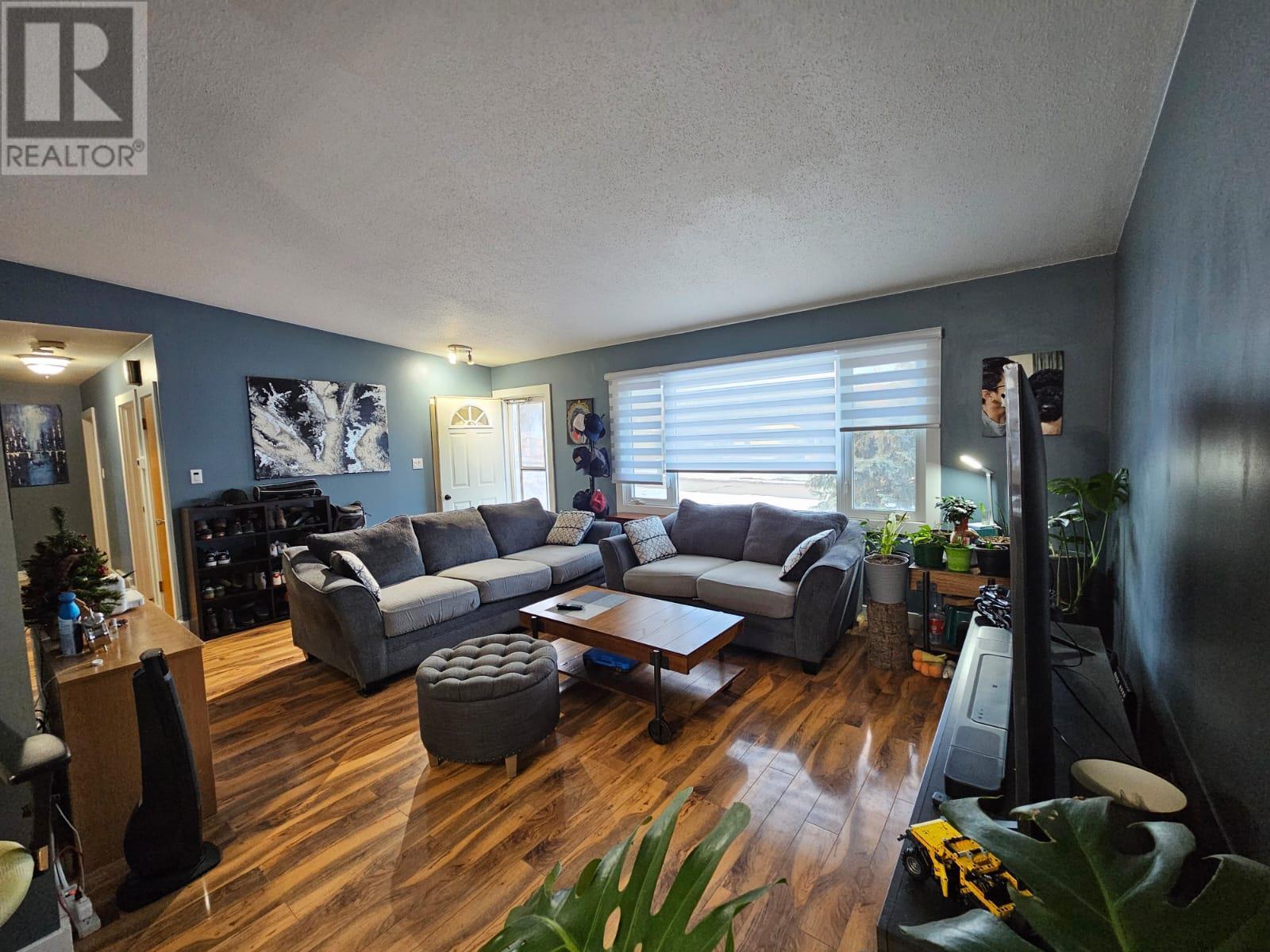 












4529 49 Avenue

,
Chetwynd,




British Columbia
V0C1J0

