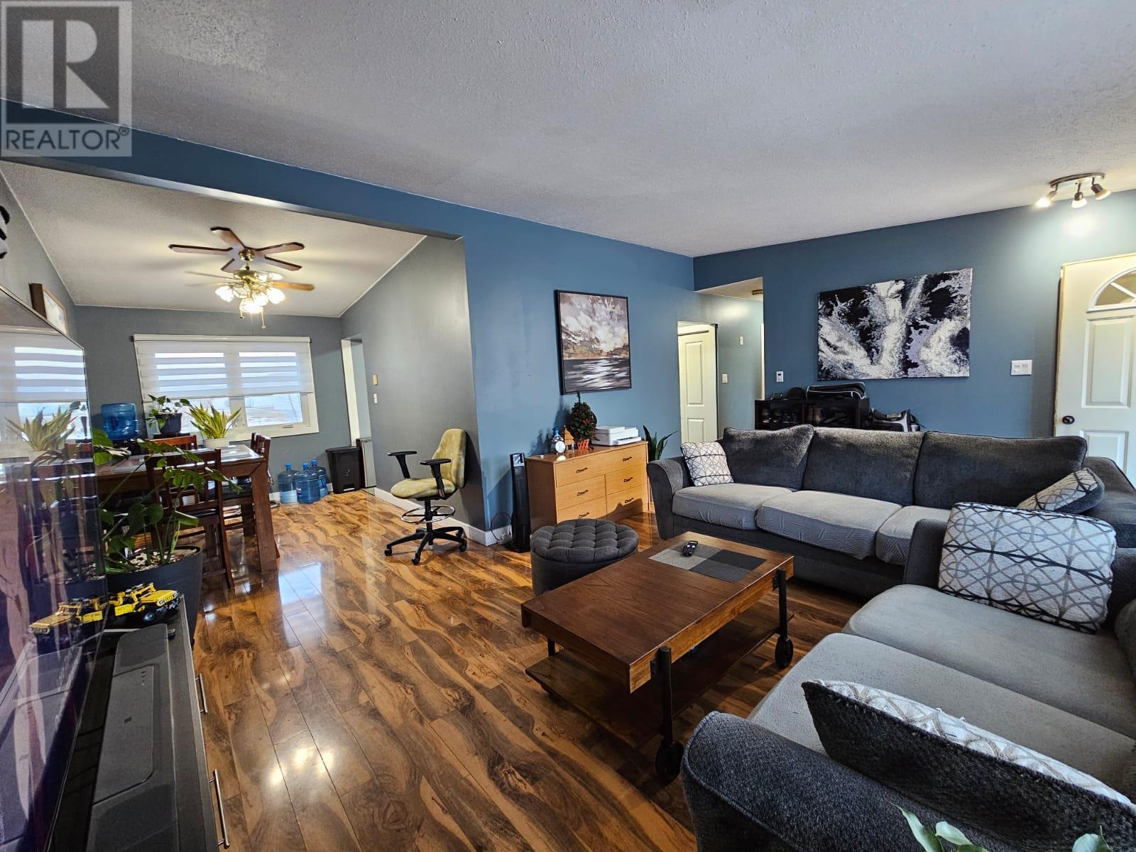












4529 49 Avenue

,
Chetwynd,




British Columbia
V0C1J0

