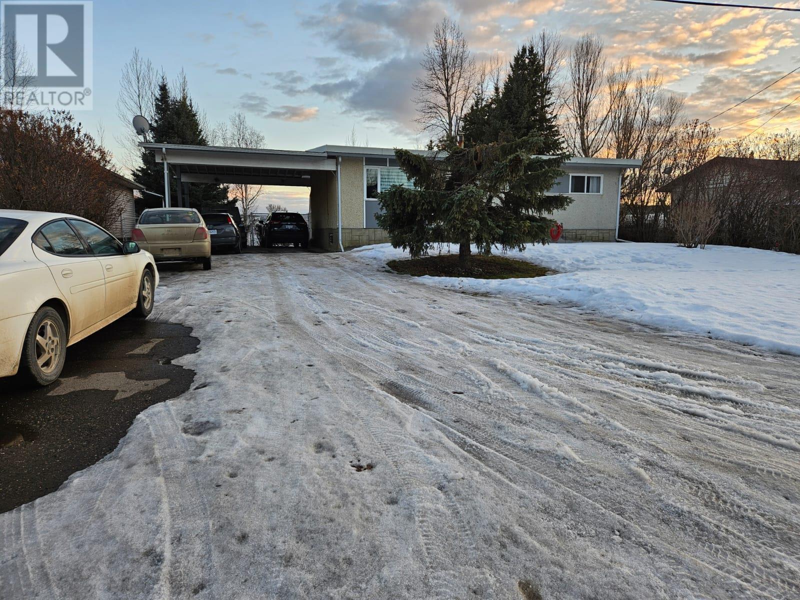 












4529 49 Avenue

,
Chetwynd,




British Columbia
V0C1J0

