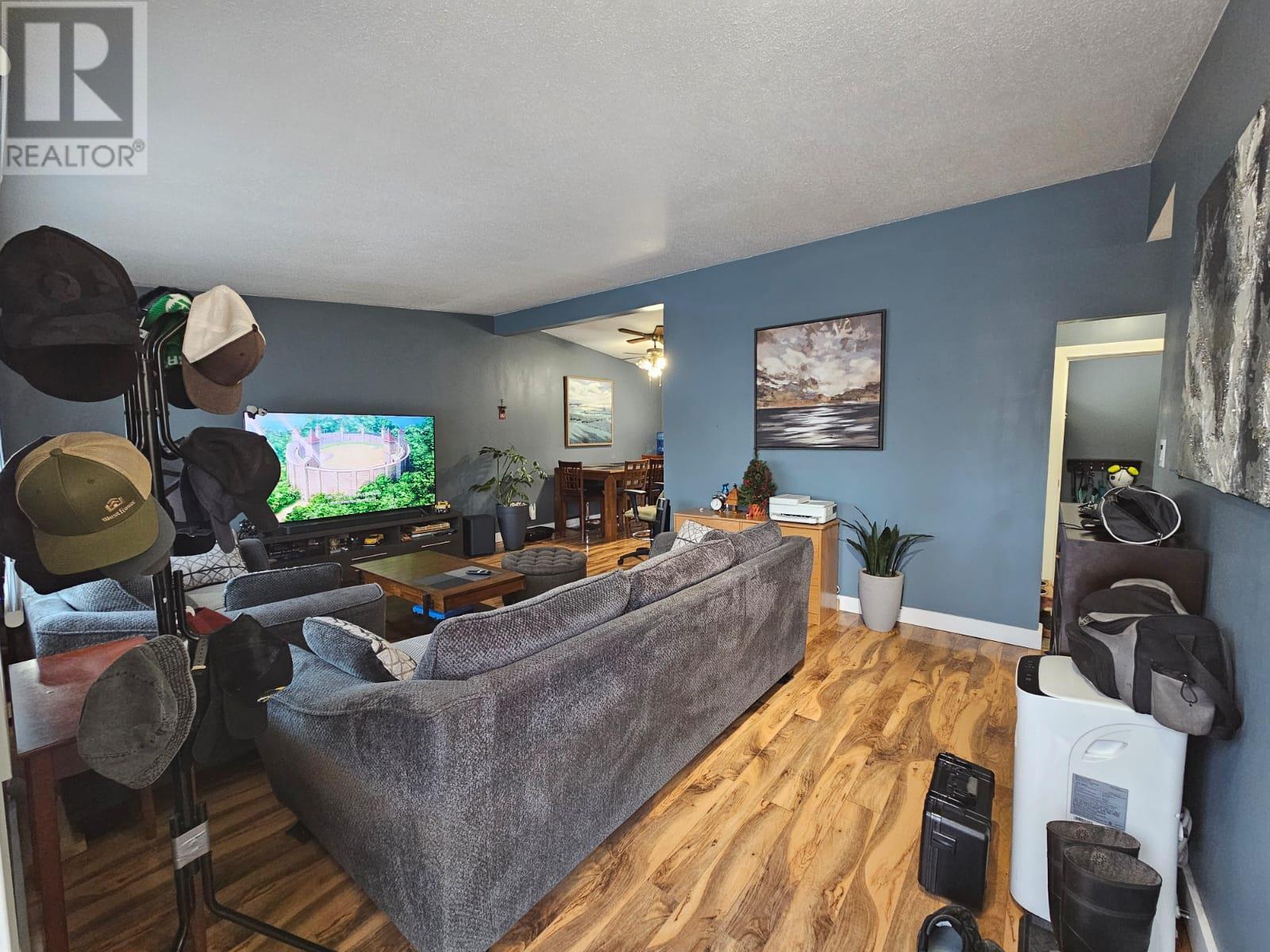












4529 49 Avenue

,
Chetwynd,




British Columbia
V0C1J0

