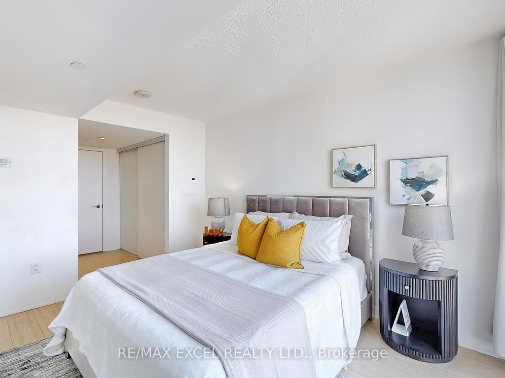 









85


Queens Wharf

Road, 3911,
Toronto,




ON
M5V 0J9

