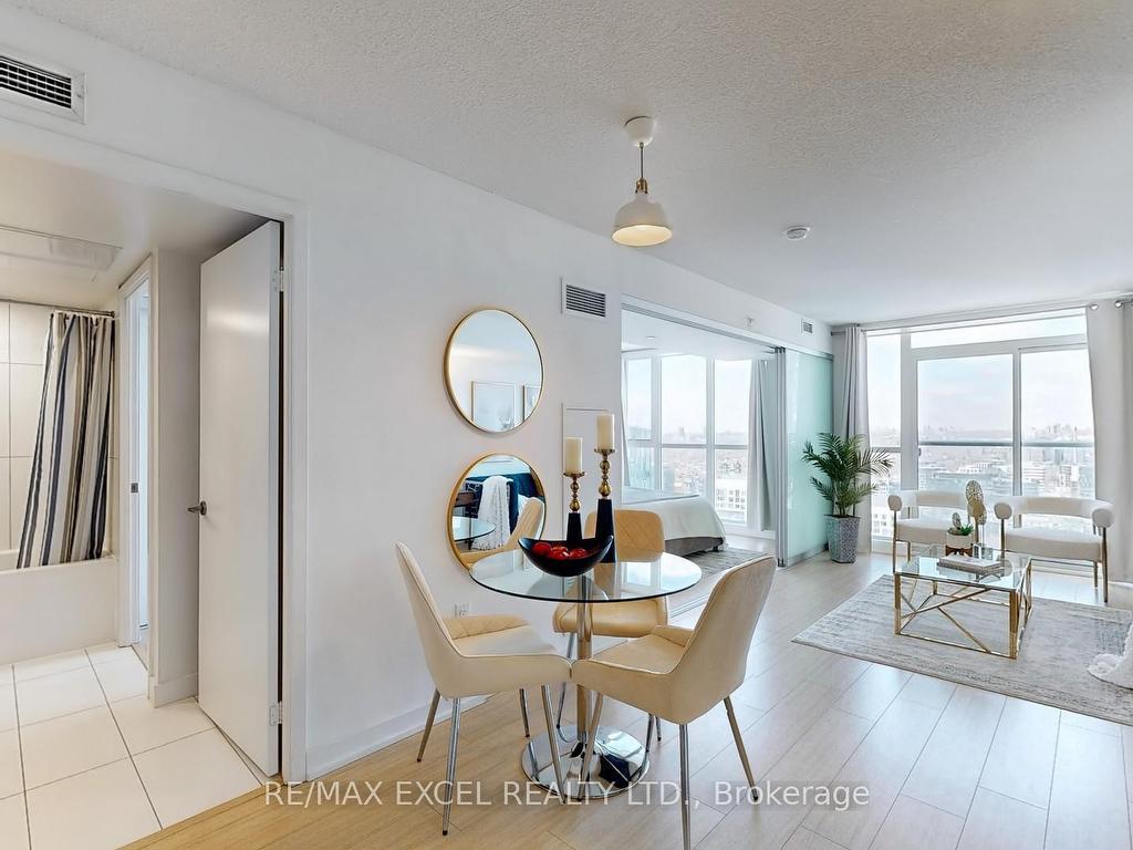 









85


Queens Wharf

Road, 3911,
Toronto,




ON
M5V 0J9

