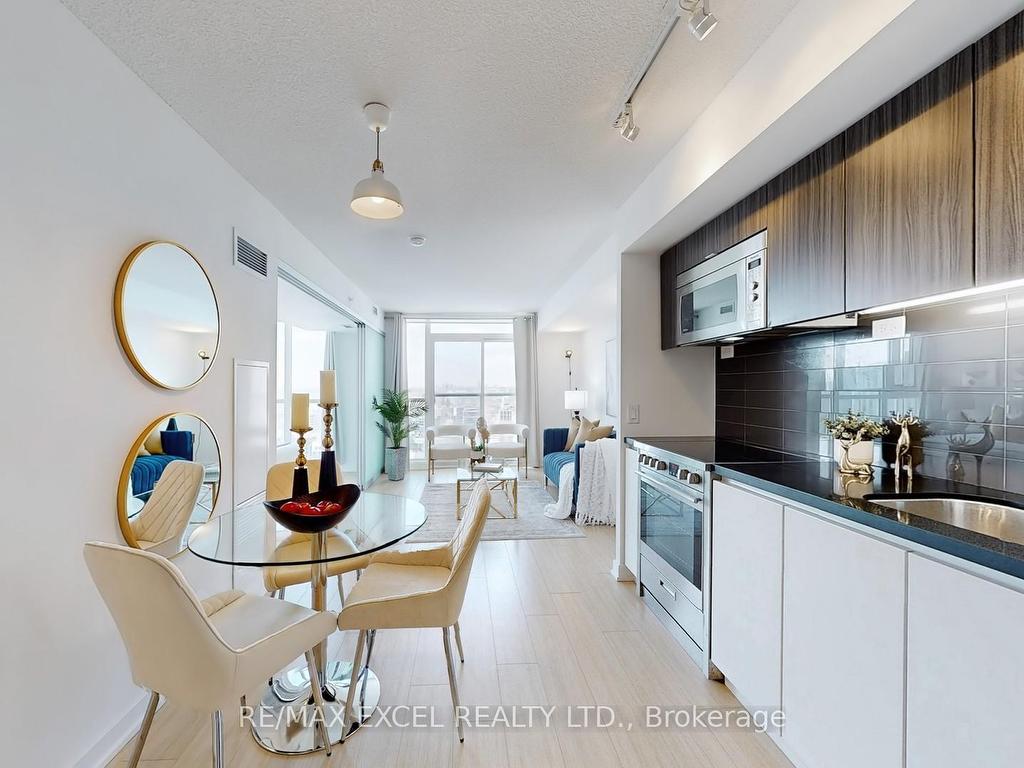 









85


Queens Wharf

Road, 3911,
Toronto,




ON
M5V 0J9


