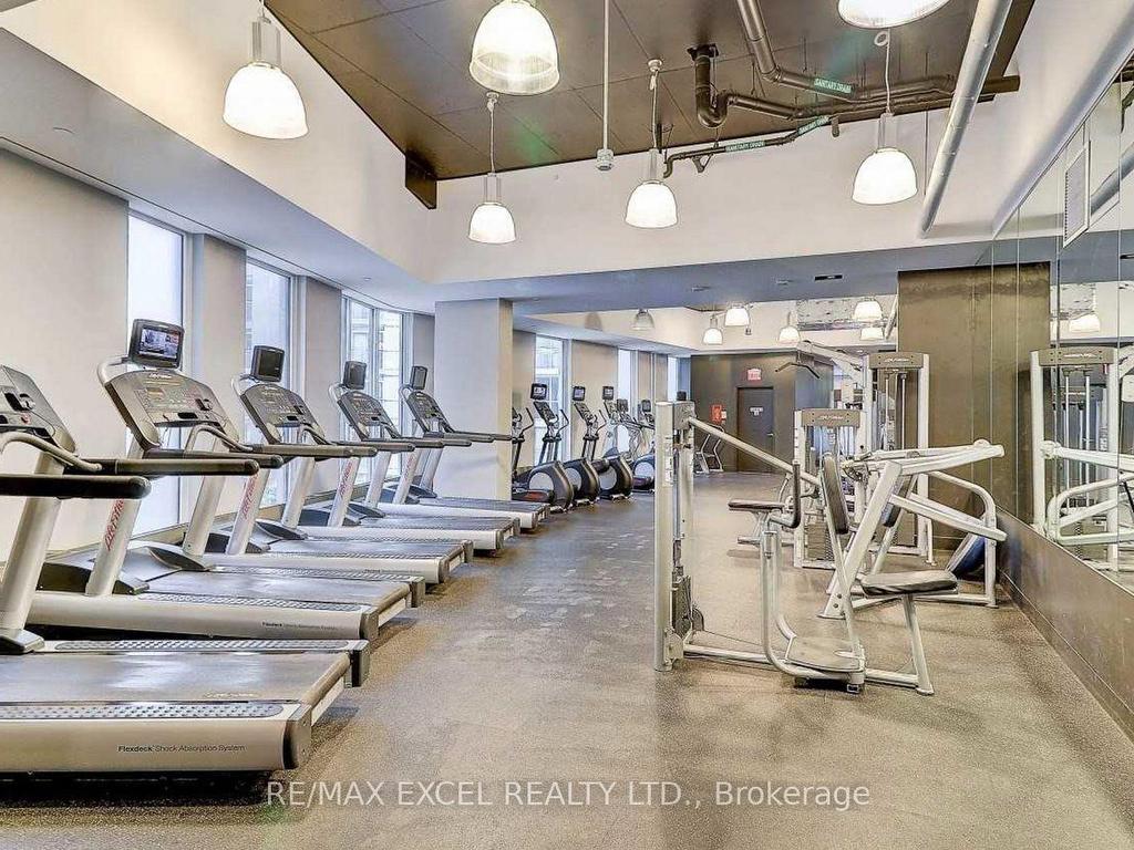 









85


Queens Wharf

Road, 3911,
Toronto,




ON
M5V 0J9

