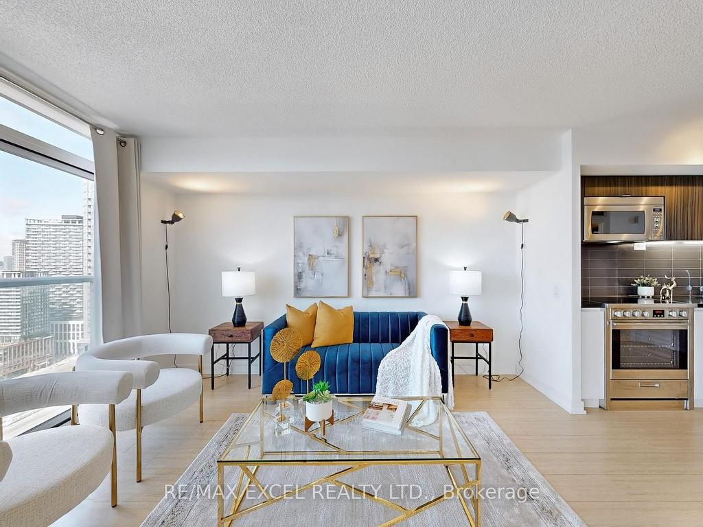 









85


Queens Wharf

Road, 3911,
Toronto,




ON
M5V 0J9

