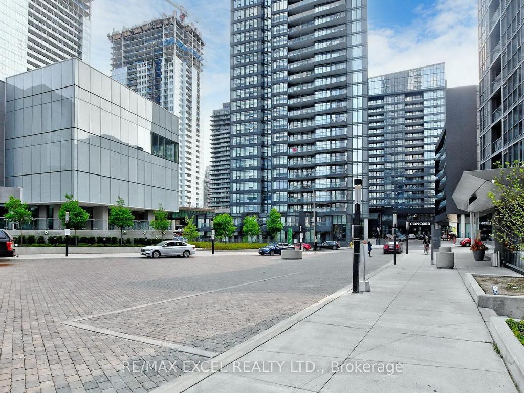 









85


Queens Wharf

Road, 3911,
Toronto,




ON
M5V 0J9

