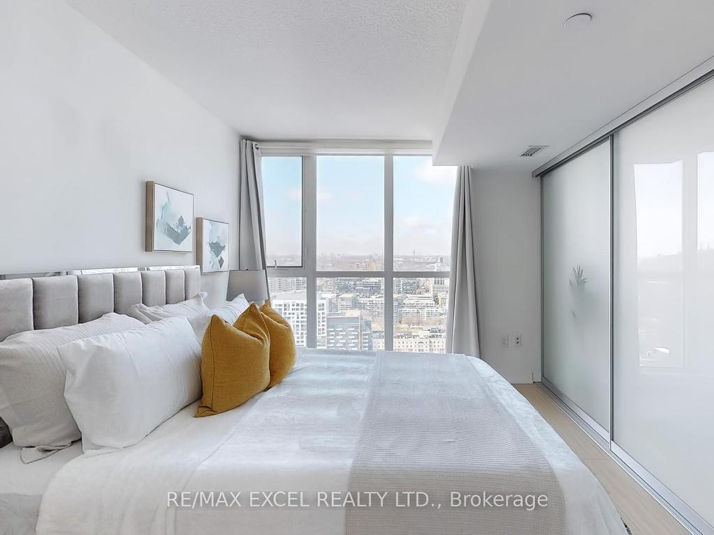 









85


Queens Wharf

Road, 3911,
Toronto,




ON
M5V 0J9

