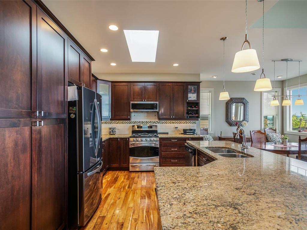 









626


Farrell

Rd, 3,
Ladysmith,




BC
V9G 0A2


