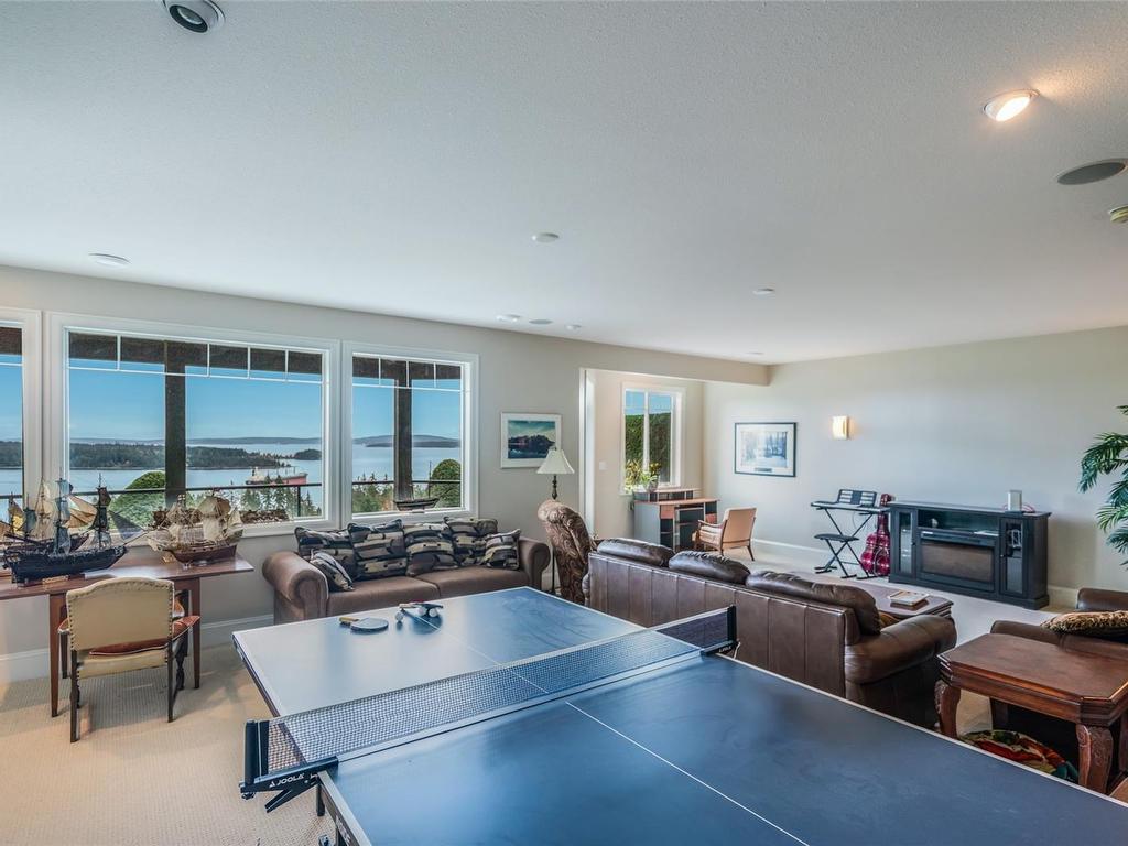 









626


Farrell

Rd, 3,
Ladysmith,




BC
V9G 0A2

