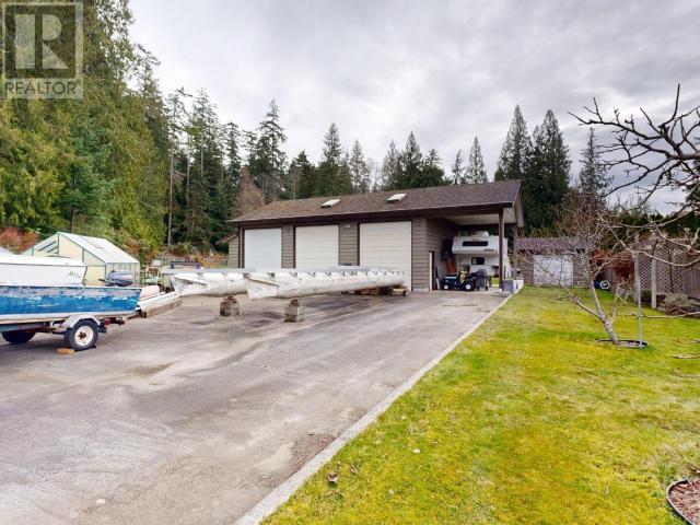 












3700 MACKENZIE AVE

,
Powell River,




British Columbia
