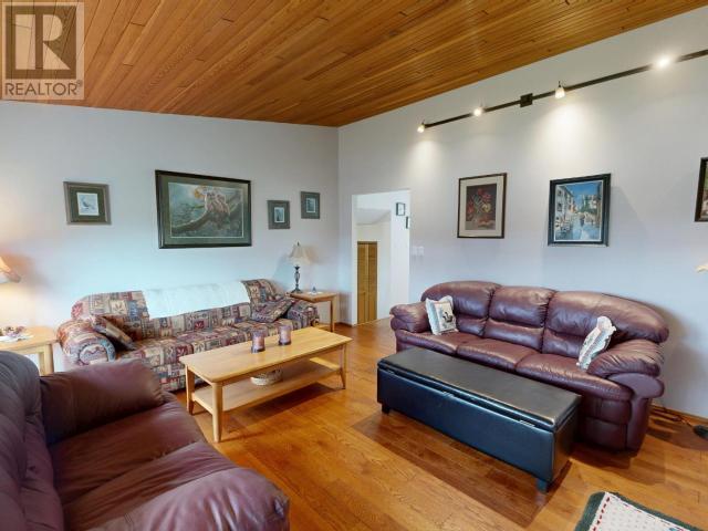 












3700 MACKENZIE AVE

,
Powell River,




British Columbia
