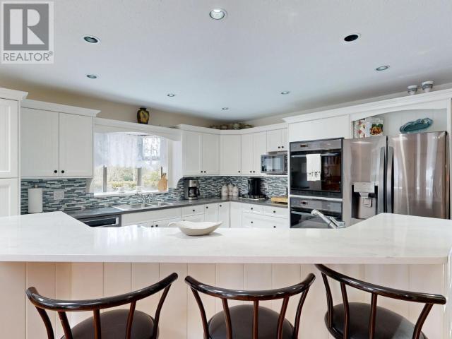 












3700 MACKENZIE AVE

,
Powell River,




British Columbia
